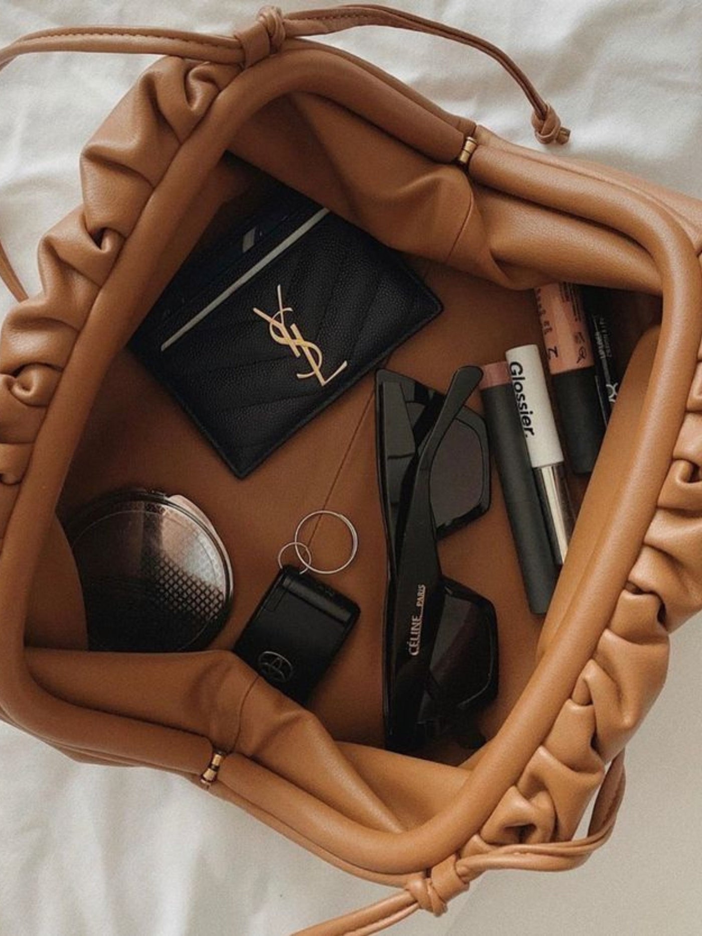 Serena – Elegant Versatility – Pouch