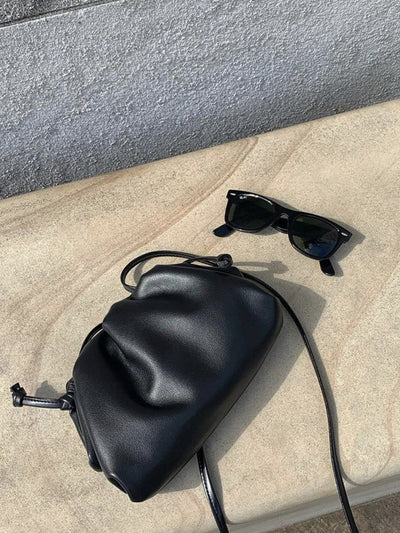 Serena – Elegant Versatility – Pouch