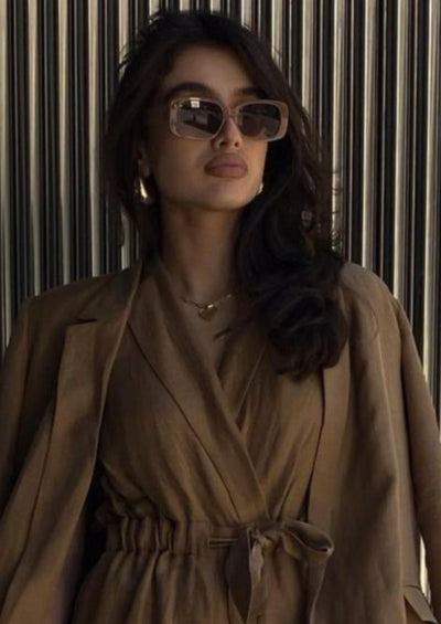 Ciara – Sleek Square-Round Frame – Sunglasses