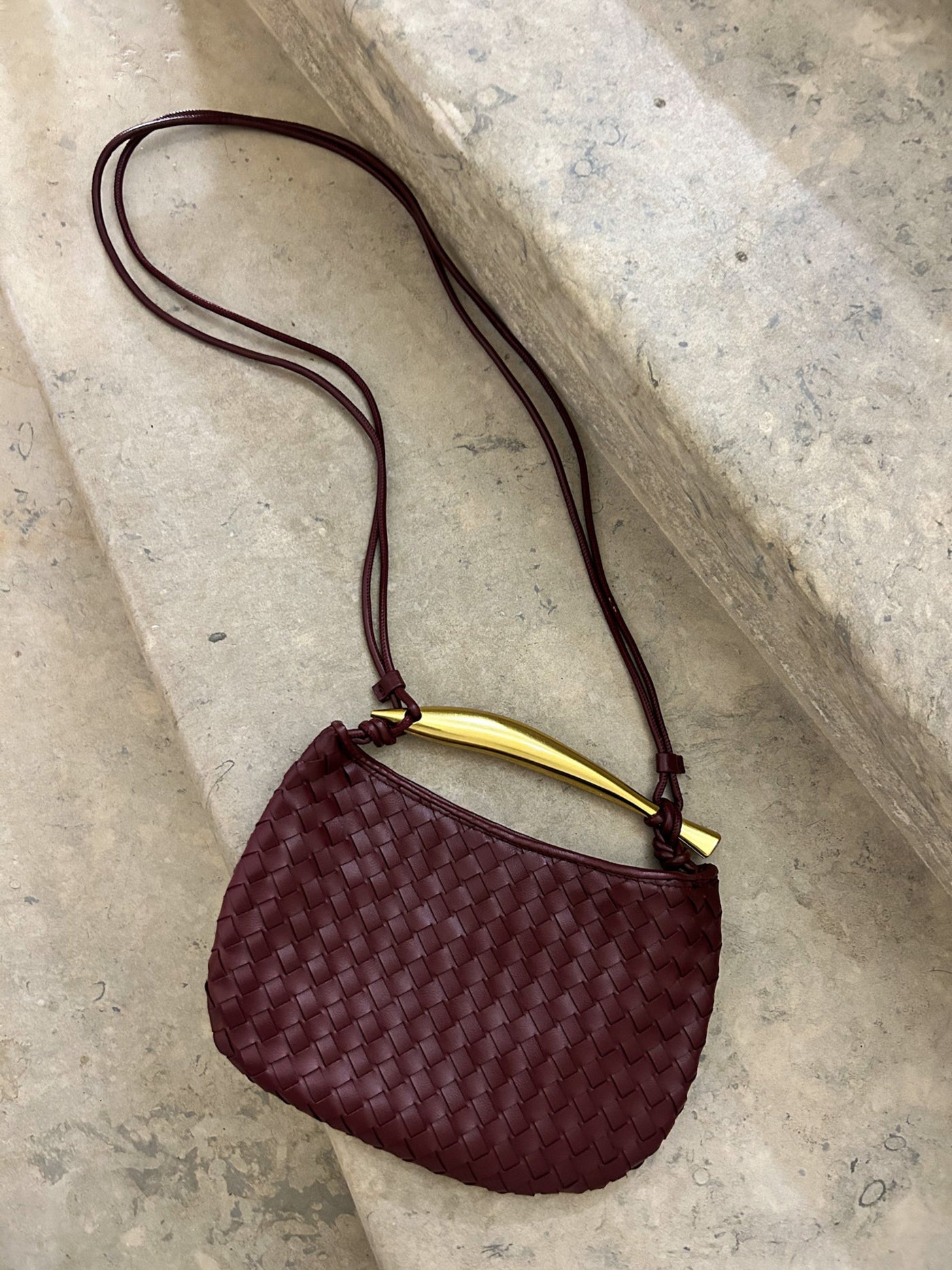Alexandra – Woven Elegance – Shoulder Bag