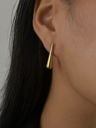 Fina – Elegant Water Drop Design – Earrings