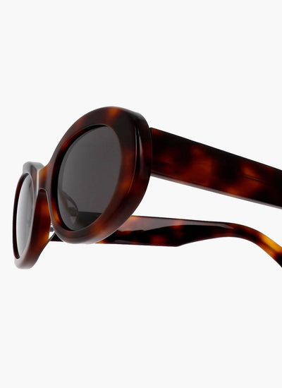 Lana – Elegant Cat-Eye Design – Sunglasses