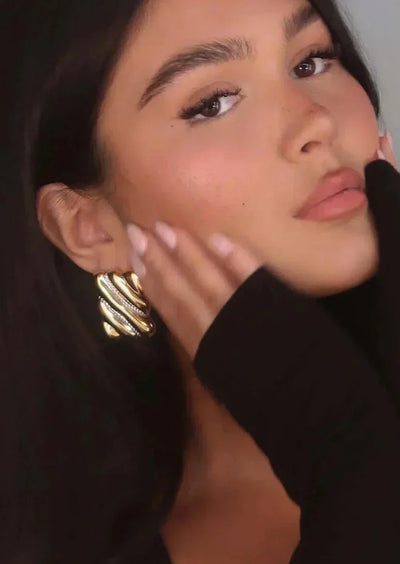 Trixia – Vintage Rectangular – Stud Earrings
