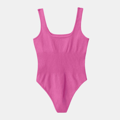 Ava – Sleek Ribbed Design – Bodysuit
