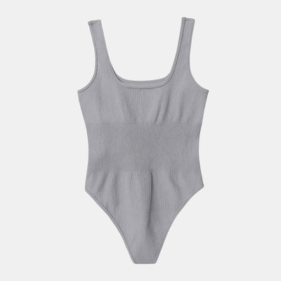 Ava – Sleek Ribbed Design – Bodysuit
