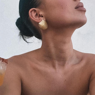 Hazel – Delicate Seashell Design – Stud Earrings