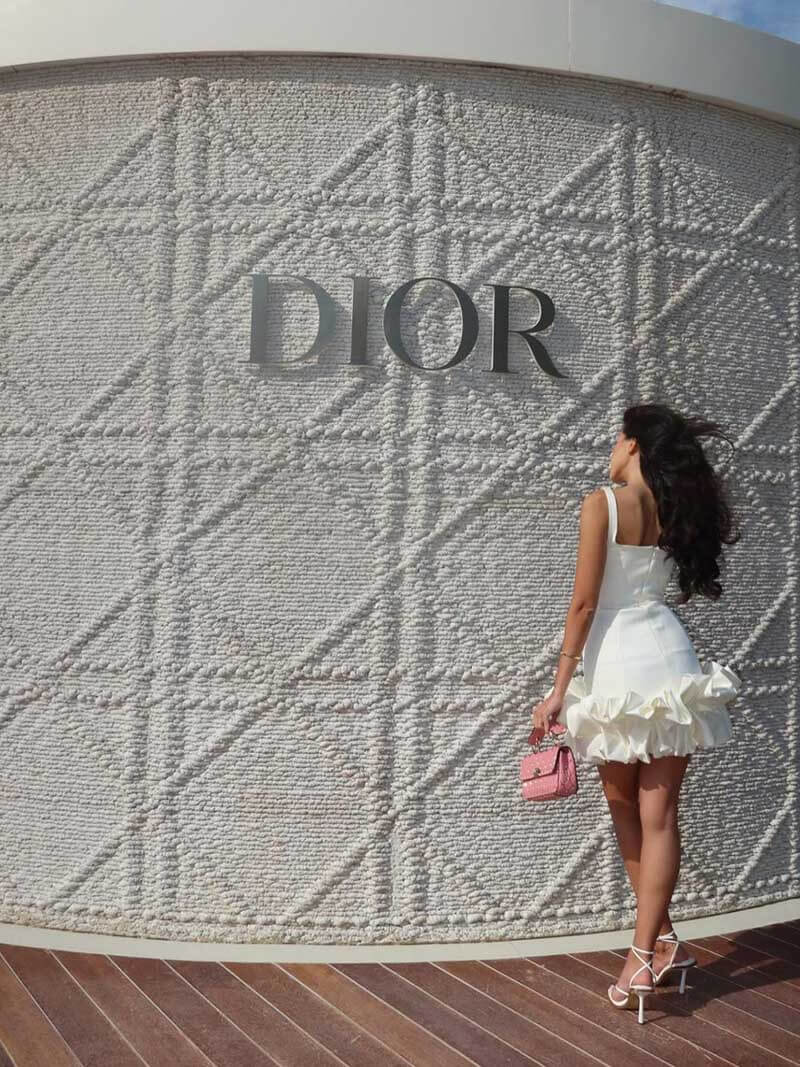 Amara – Modern Elegance – Mini Dress