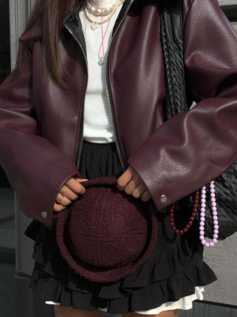 Romy – Sleek Sophistication – Leather Jacket