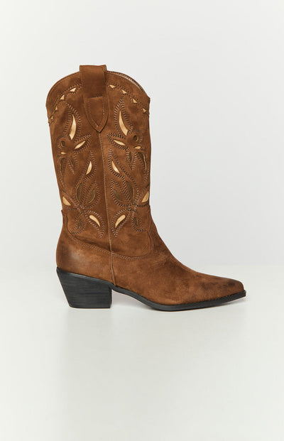 Selina – Embroidered Western – Cowboy Boots