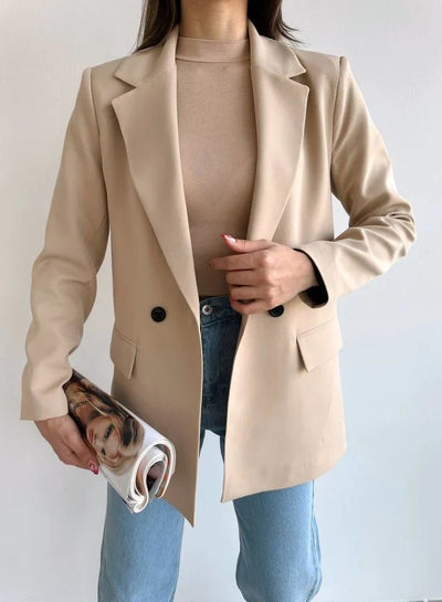 Connie – Tailored Elegance – Blazer