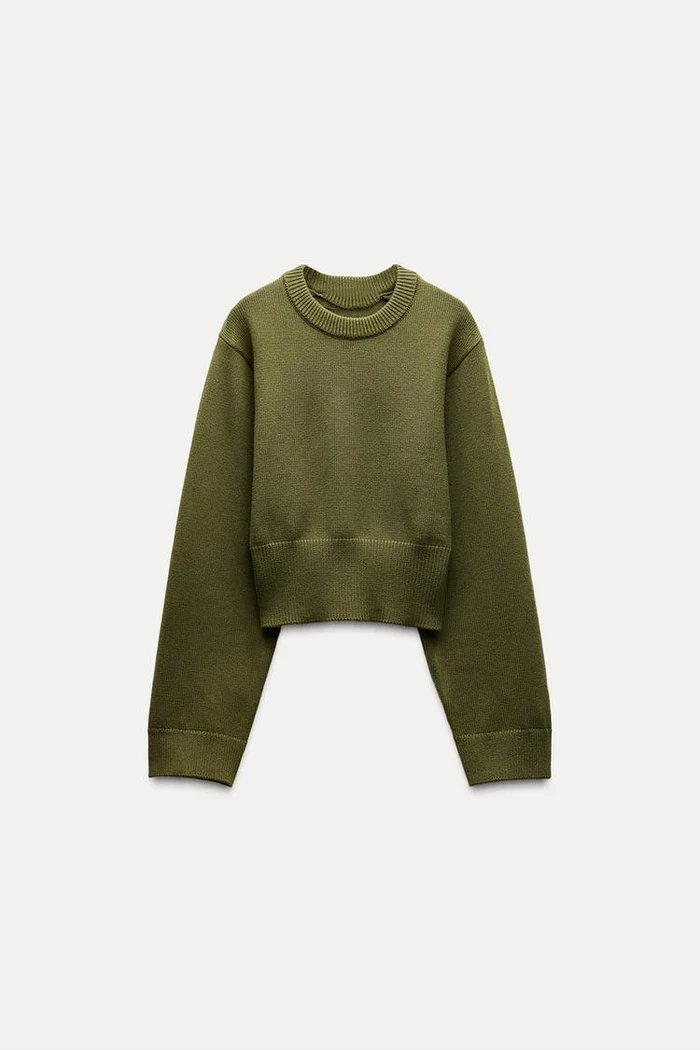 Lena – Cozy Wide-Sleeve – Cropped Knit Sweater